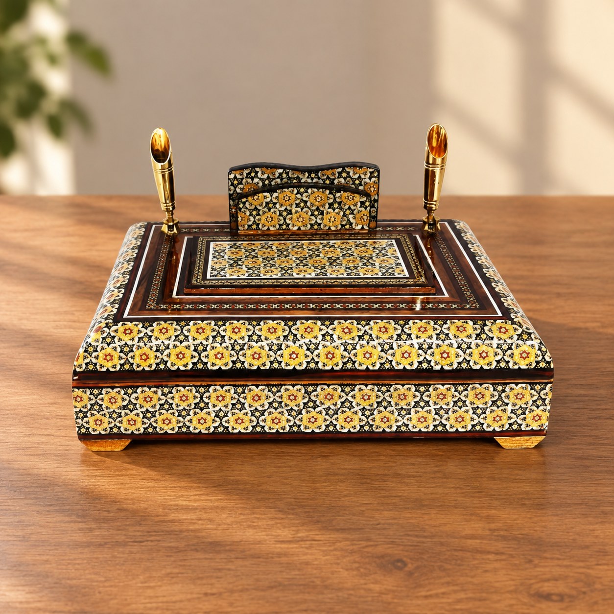 قلمدان در دار خاتم کاری